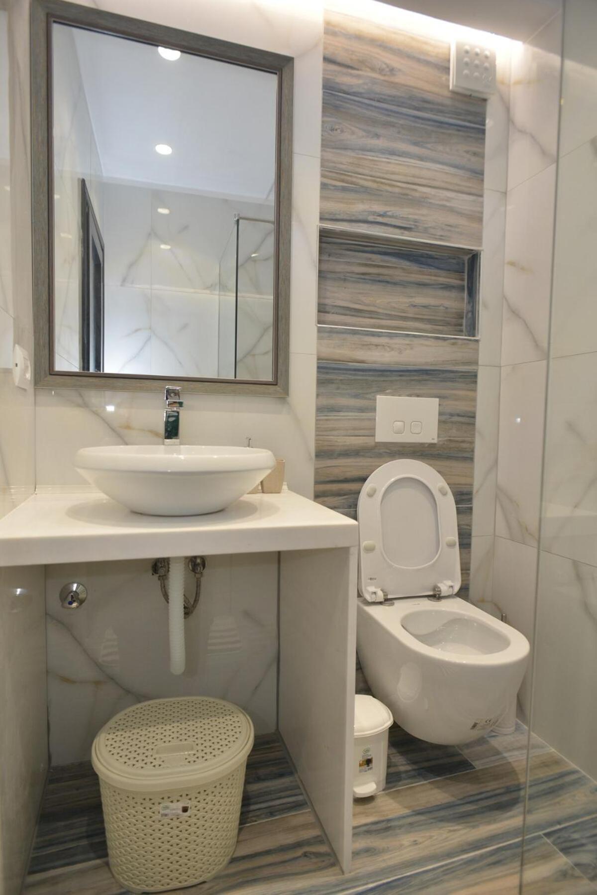 Premium Tirana